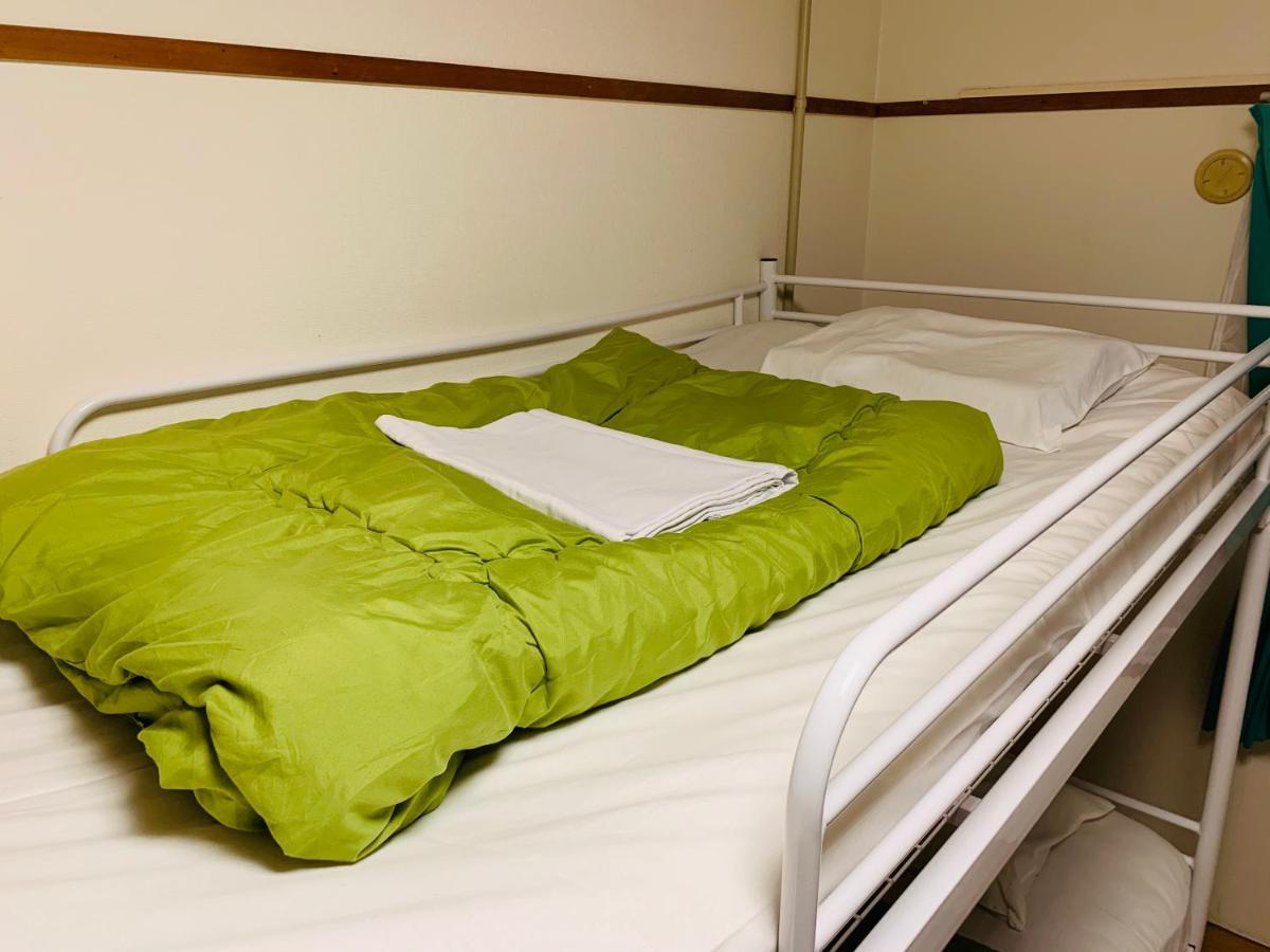Guesthouse Shiawase Eki Fukuoka  Eksteriør bilde