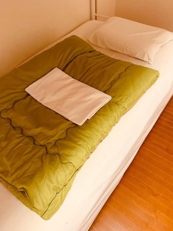 Guesthouse Shiawase Eki Fukuoka  Eksteriør bilde
