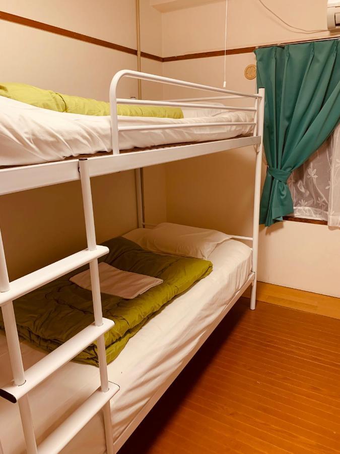 Guesthouse Shiawase Eki Fukuoka  Eksteriør bilde